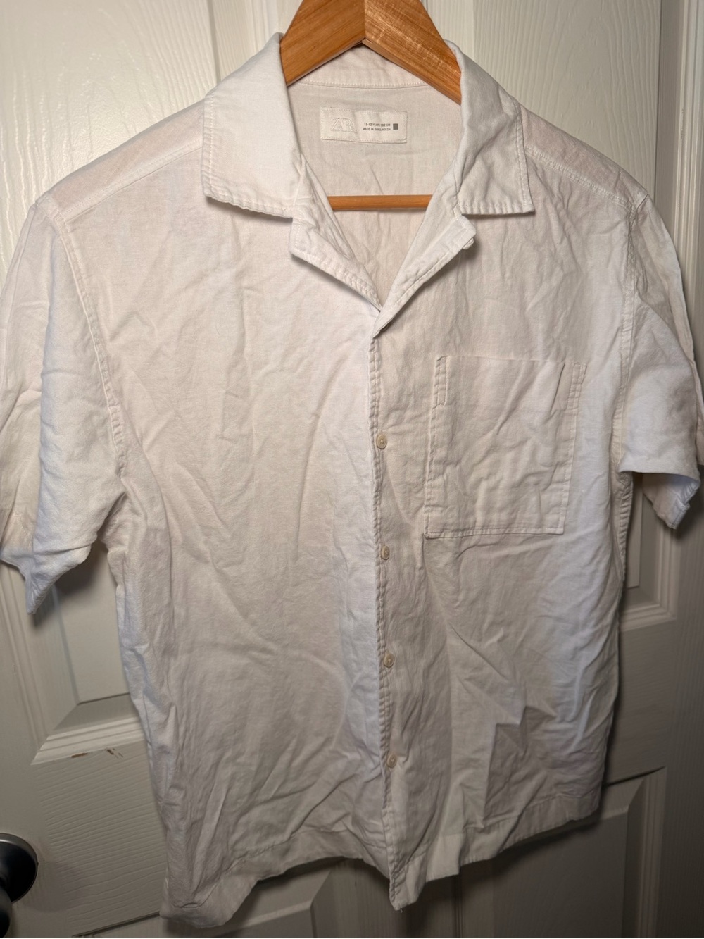 Boy’s White Short-Sleeve Button-Up Shirt